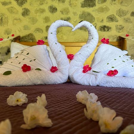 Thethi Paradise Hotel & Restaurant Esterno foto