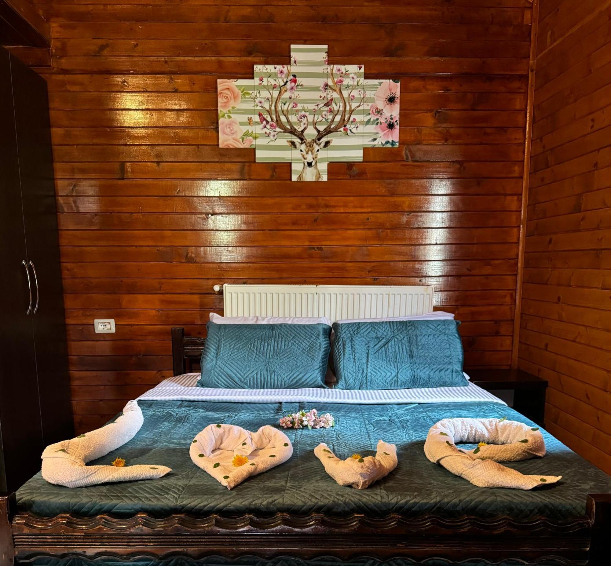 Thethi Paradise Hotel & Restaurant Esterno foto